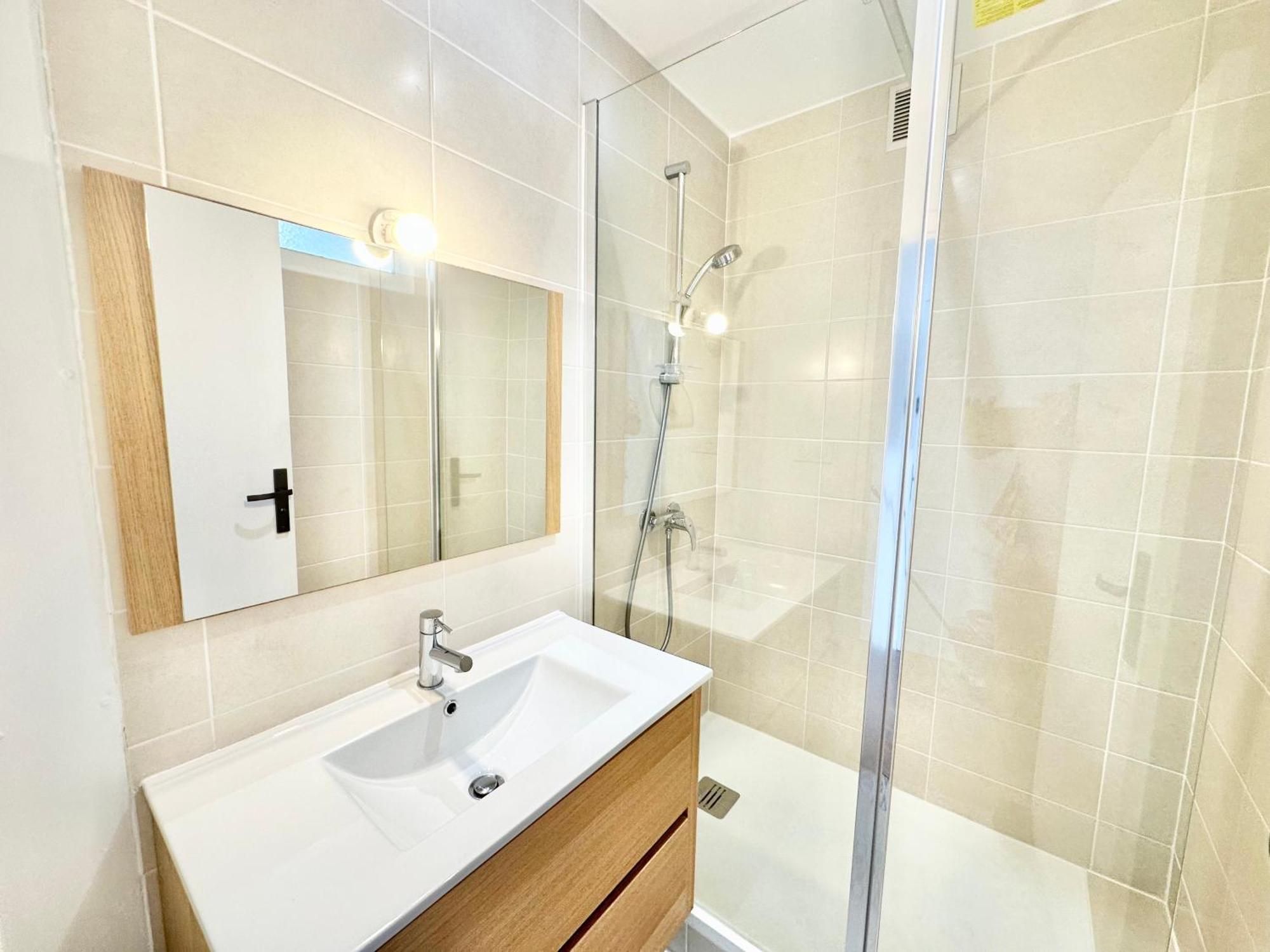 Le Mozart Calme Et Fonctionnel Apartment ลิมอจส์ ภายนอก รูปภาพ