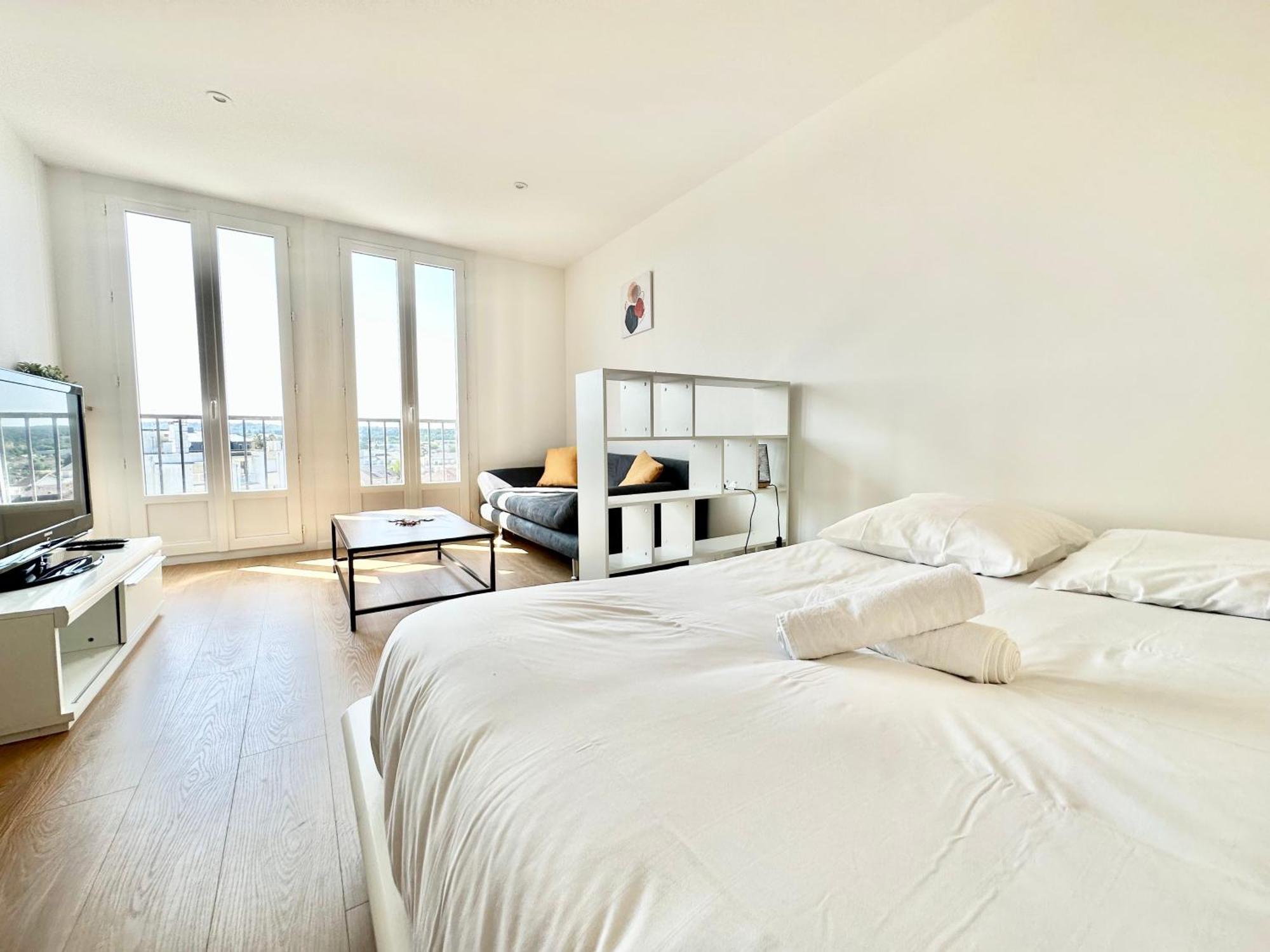 Le Mozart Calme Et Fonctionnel Apartment ลิมอจส์ ภายนอก รูปภาพ